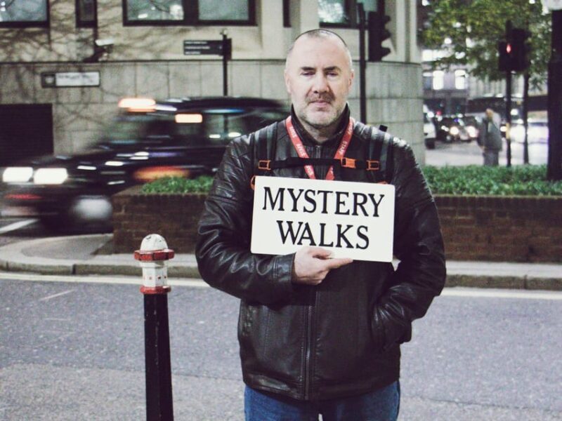 Jack the Ripper Tour with Fish & Chips Meal - A Deep Dive into the Experience