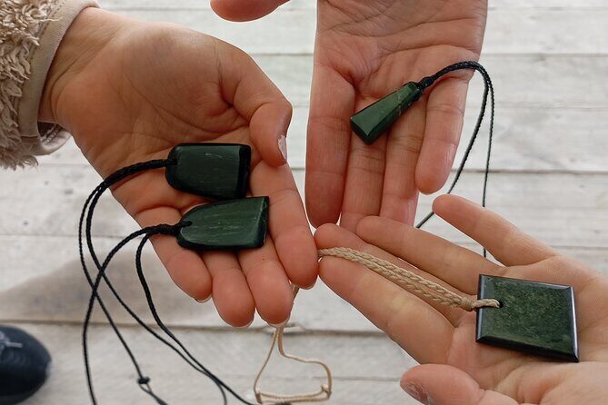 Jade Carving, Honey & Wine Tasting Private Tour - What the Reviews Say