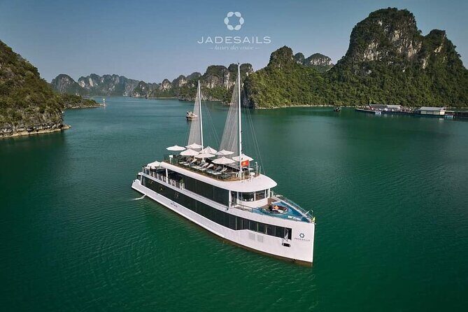 JADESAILS Modern Yacht Style in Halong Bay with Luxury Service - FAQs about the JADESAILS Luxury Bay Cruise