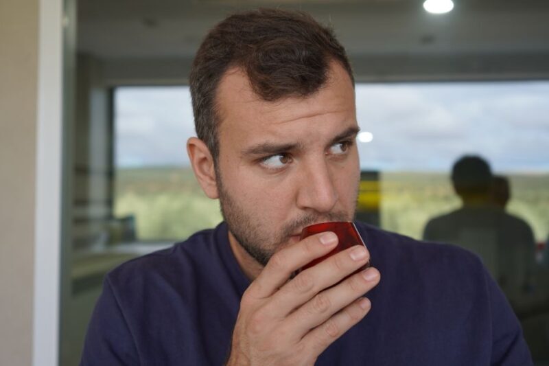 Jaén: Aires de Jaén Olive Oil Tasting Class - Authenticity and Expert Knowledge