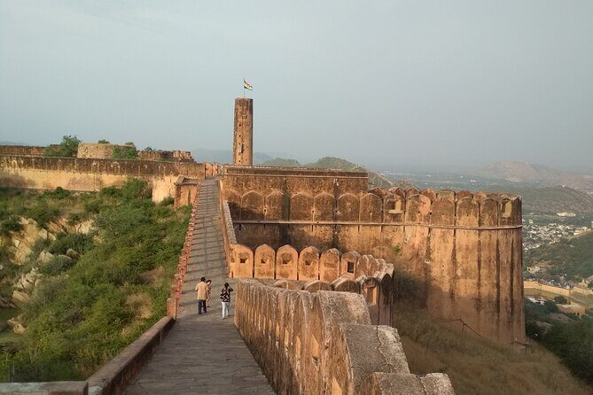 Jaipur 02 Days Private Tour with Vehicle+Professional Chauffeur - FAQ