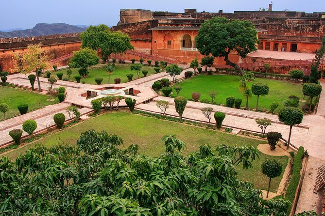 Jaipur Amer Fort, Jal Mahal & Stepwell Private Half-Day Tour - Final Thoughts