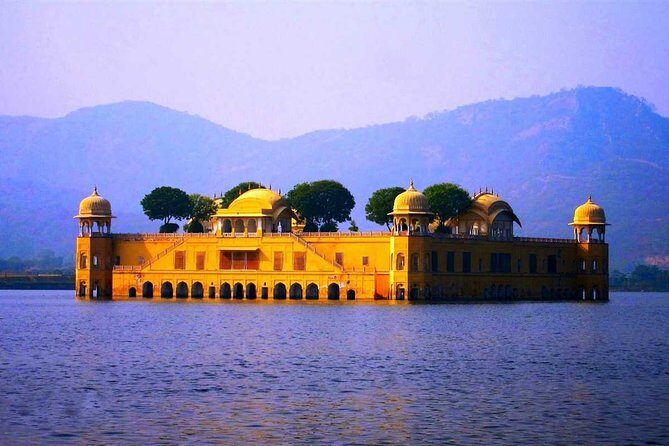 Jaipur Day Tour from Delhi by Fast Train - FAQs