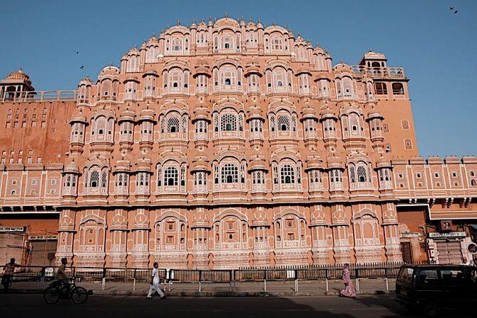 Jaipur Full Day City Tour visit Hawa Mahal, Amber Fort & City Palace - A Deep Dive into Jaipur’s Highlights