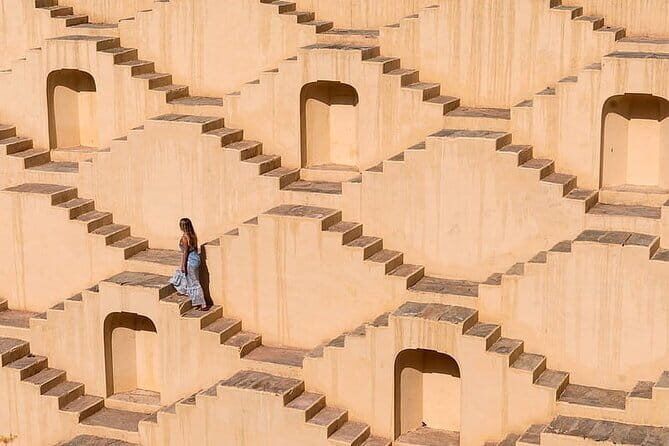 Jaipur Full-Day Private Tour Including Sunset at Nahargarh Fort - Exploring Jaipur’s Top Sights in Detail