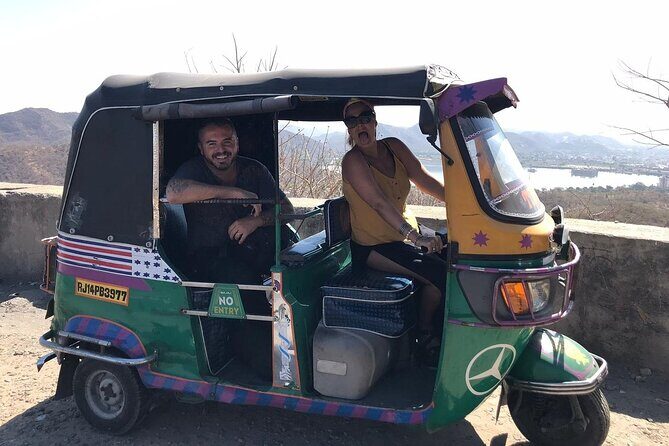 Jaipur Private Full-Day Sightseeing Tour by Tuk-Tuk with Pickup - What Makes This Tour Stand Out?