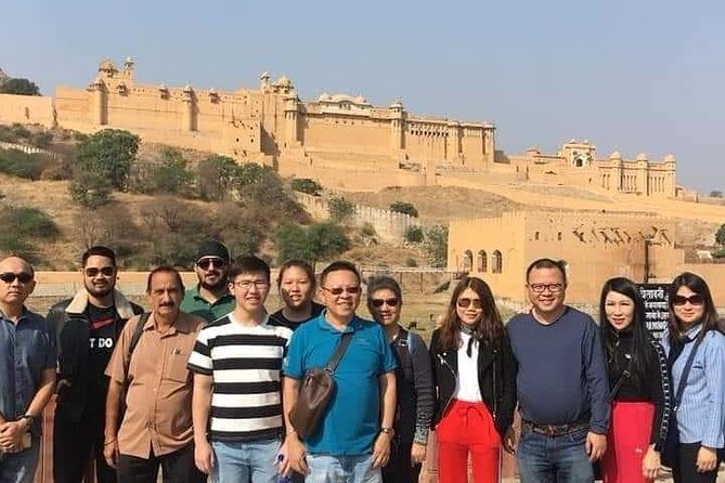 Jaipur Sightseeing and Shopping: Guided Tour by Private Car - The Sum Up