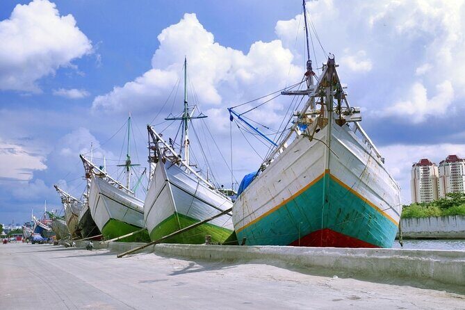 Jakarta Half-Day Highlights Tour - Practical Details and What to Expect