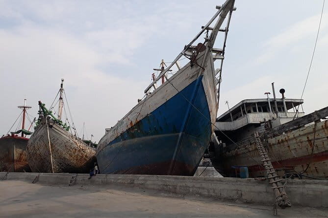 Jakarta Highlight Places with Multilingual Guide - End of the Day at Pelabuhan Sunda Kelapa