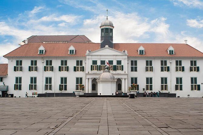 Jakarta The Explorer - An In-Depth Look at the Jakarta The Explorer Tour