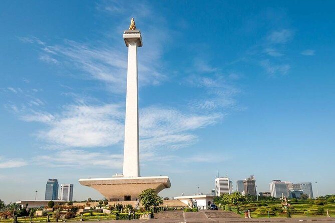 Jakarta Tour With Guide include Lunch - Practical Details and Logistics