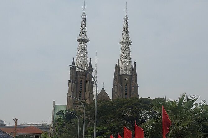 Jakarta Walking Tour : Highlights of Jakarta City - Practical Tips for Travelers