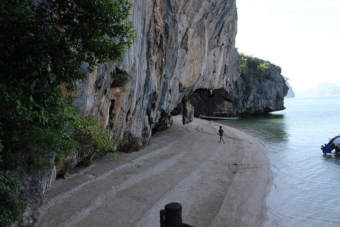 James Bond & Canoeing Day Trip with Lunch - Practical Details and Considerations