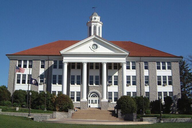 James Madison University Scavenger Hunt and Escape Game - A Close Look at the Experience