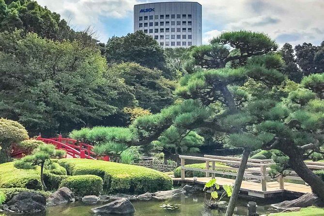 Japanese Garden & Western Architecture: Akasaka exploration tour - Exploring Tokyo’s Hidden Gems: The Japanese Garden & Western Architecture: Akasaka Tour