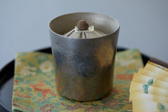 Japanese Incense Ceremony for Wellbeing - A Closer Look at the Japanese Incense Ceremony