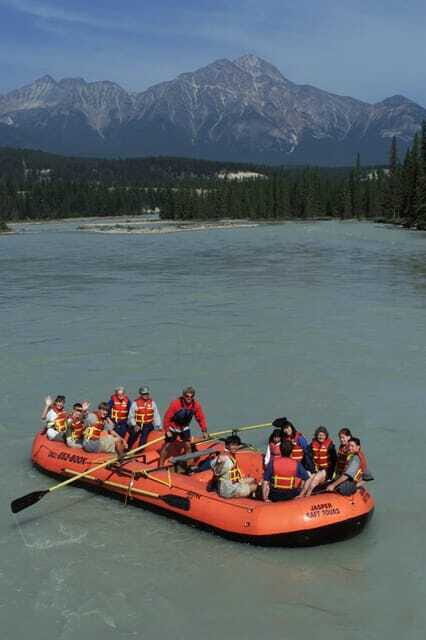 Jasper: Jasper National Park Easy 2-Hour Rafting Trip - Key Points