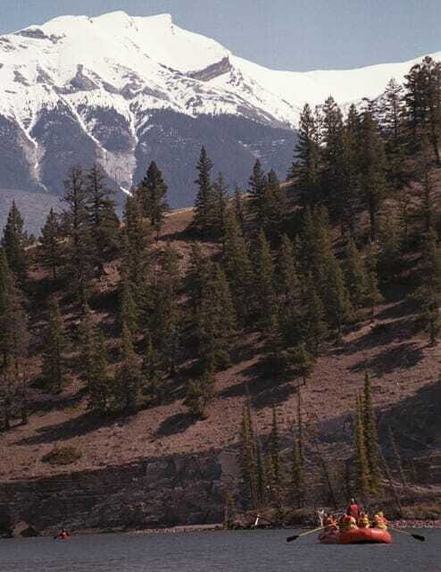 Jasper: Jasper National Park Easy 2-Hour Rafting Trip - Introduction: A Scenic, Relaxing River Ride