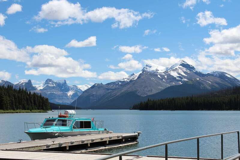 Jasper: Maligne Valley Wildlife & Spirit Island Cruise - An In-Depth Look at the Tour Experience