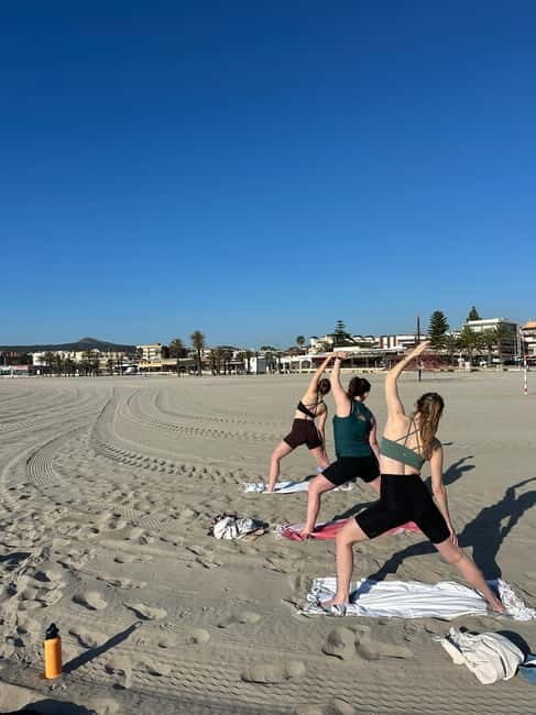 Jávea: Beach Yoga Class at Playa de L'Arenal (In English) - FAQ