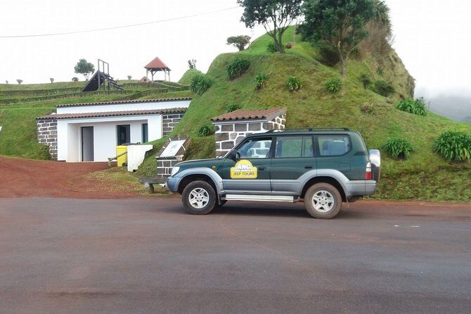 Jeep  Off-road Excursion w/ lunch  Coast to Coast (Shared) - The Itinerary: A Day of Scenic Wonder and Cultural Insights