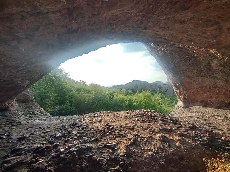 Jeep Safari around the Rocks of Belogradchik - Jeep Safari around the Rocks of Belogradchik: An Unforgettable Adventure
