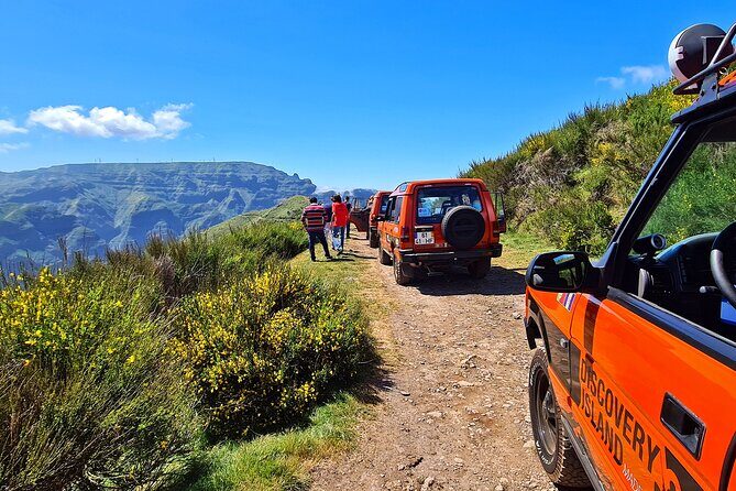 Jeep Safari Câmara de Lobos Cabo Girão Half Day Tour - Key Points