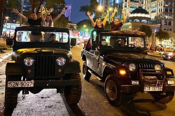 Jeep Tour Saigon By Night : FRESH SEAFOOD, STREET FOOD & SKY BAR - Stop 1: Nguyen Hue Street