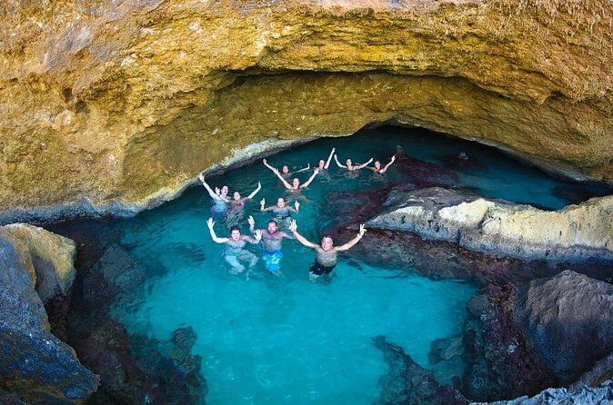 Jeep Wrangler Jk Hardtop 4 door - Inside the Vehicle