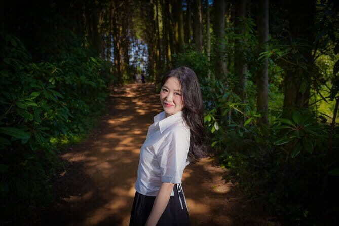 Jeju Island Shared Tour with Photoshoot Included - Key Points
