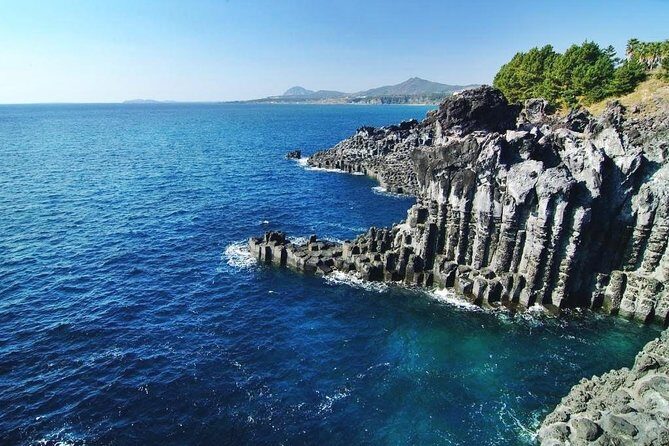 Jeju Premium Small Group UNESCO Day Tour - South Course - The Itinerary in Detail: What to Expect