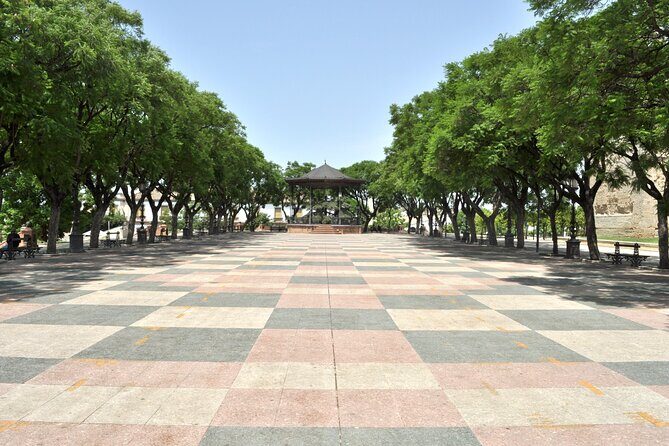 Jerez de la Frontera History and Art Walking Tour - Practical Tips for Visitors