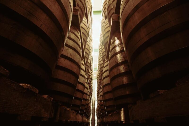 Jerez: Tour Bodegas Páez Morilla ESPAÑOL/DEUTSCH - Discover the authentic charm of Jerez with Bodegas Páez Morilla’s guided tour