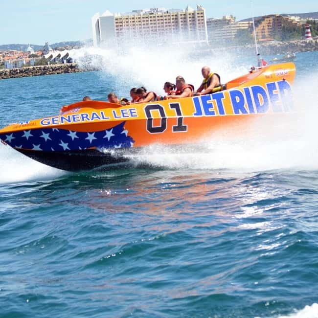 Jet Boat Experience in Vilamoura - An In-Depth Look at the Vilamoura Jet Boat Experience