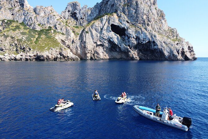 Jet ski excursion from San Antonio (Ibiza) to Es Vedrá - An In-Depth Look at the Ibiza Jet Ski to Es Vedrá Tour