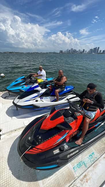Jet Ski Miami : Experience the Ultimate Water Fun ! - Key Points