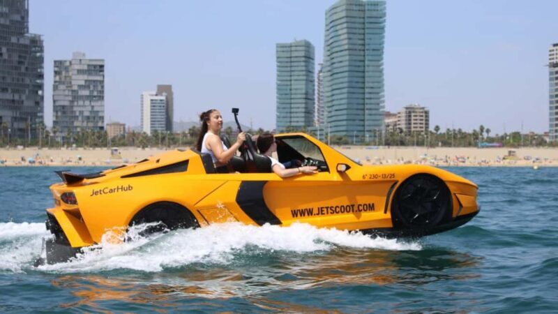 Jetcar: water car in Barcelona - Key Points