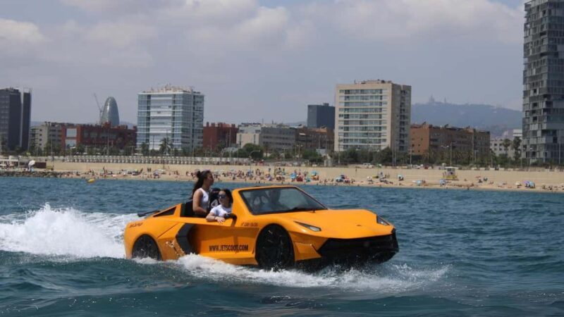 Jetcar: water car in Barcelona - An Overview of the Jetcar Experience