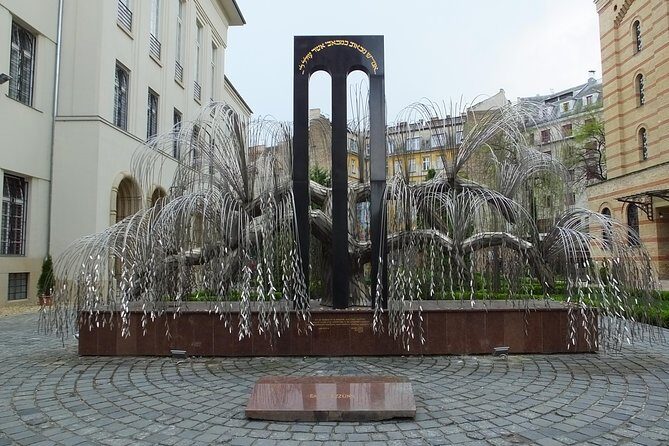 Jewish Heritage in Hungary with a Historian - Who Is This Tour Best For?