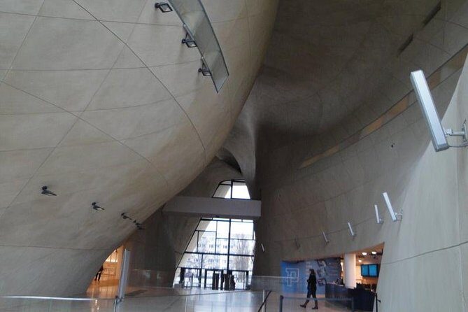 Jewish heritage in Warsaw - The Practicalities: What You Need to Know