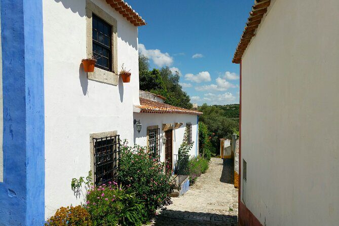 Jewish Heritage Private Tour: Óbidos and Tomar from Lisbon 9H - Óbidos Castle: Panoramas and Local Flavors