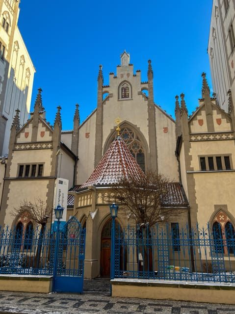 Jewish Prague Tour With a local historian (semi)private tour - FAQ