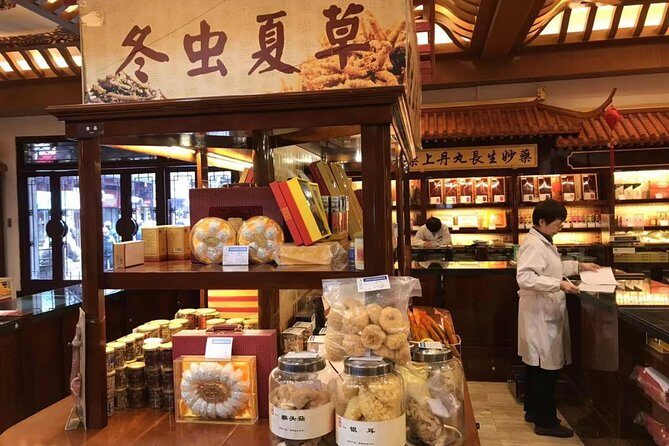 Jewish Refugees Museum and Yu Garden Private Shanghai Day Tour - Final Thoughts