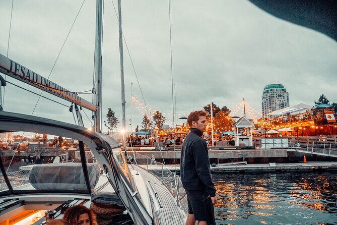 JFarwell Moonlight Yacht Cruise from Halifax Waterfront - Comfort and Amenities: What Sets This Cruise Apart