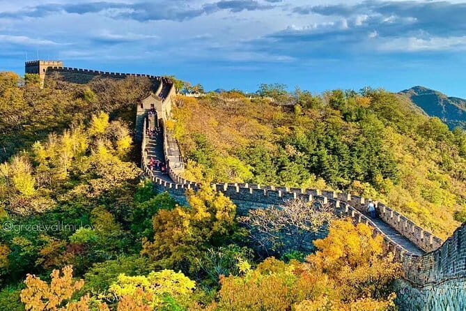 Jinshanling Great Wall Bus Tour - Authentic Experience and Drawbacks