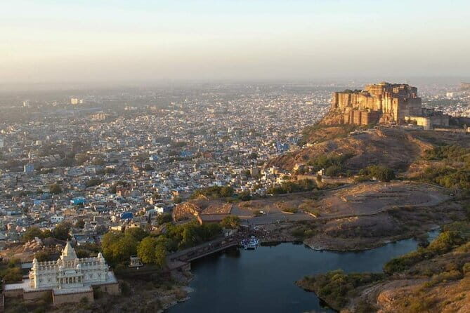 Jodhpur Pvt Tour : Fort, Jaswant Thada, Step-Well & Clock Tower - Exploring Jodhpur: A Detailed Look at the Private Fort, Jaswant Thada, Step-Well & Clock Tower Tour