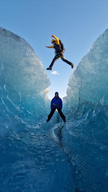 Jökulsárlón: Blue Ice Cave Tour and Glacier Walk - Starting at Jökulsárlón Glacier Lagoon