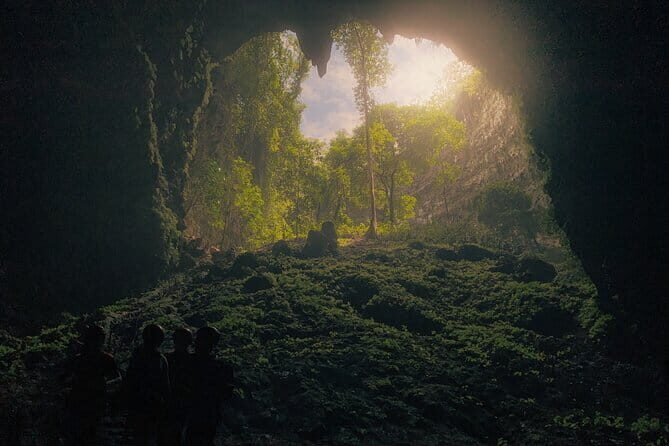 Jomblang, Light From Heaven - Key Points