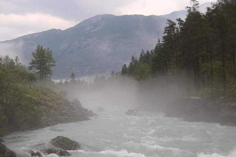 Jostedal: Elvepurka Rafting Trip - Jostedal: Elvepurka Rafting Trip – A Thrilling Ride Through Norway’s Natural Beauty