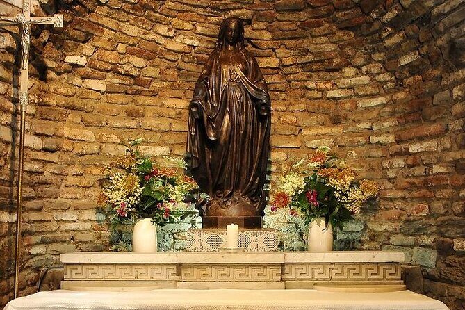 Journey to Ancient Wonders: Explore Ephesus with a Private Tour - Who Should Book This Tour?